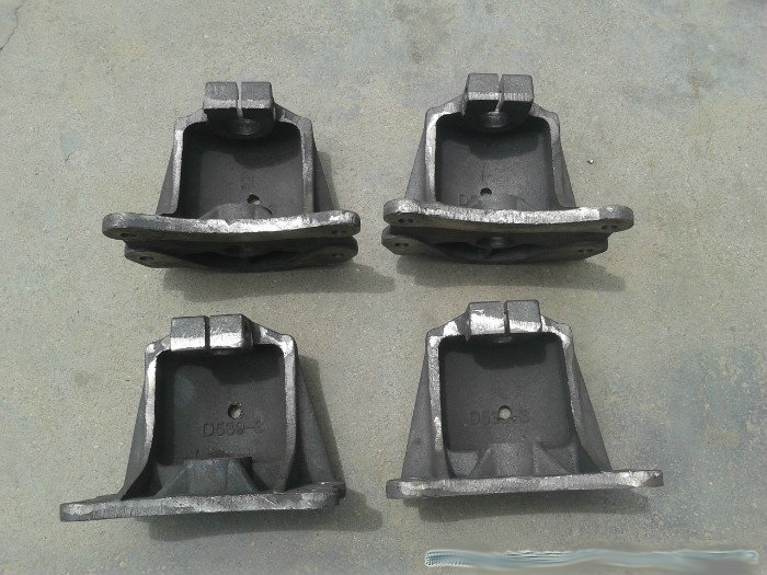 解放配件钢板弹簧吊耳其他