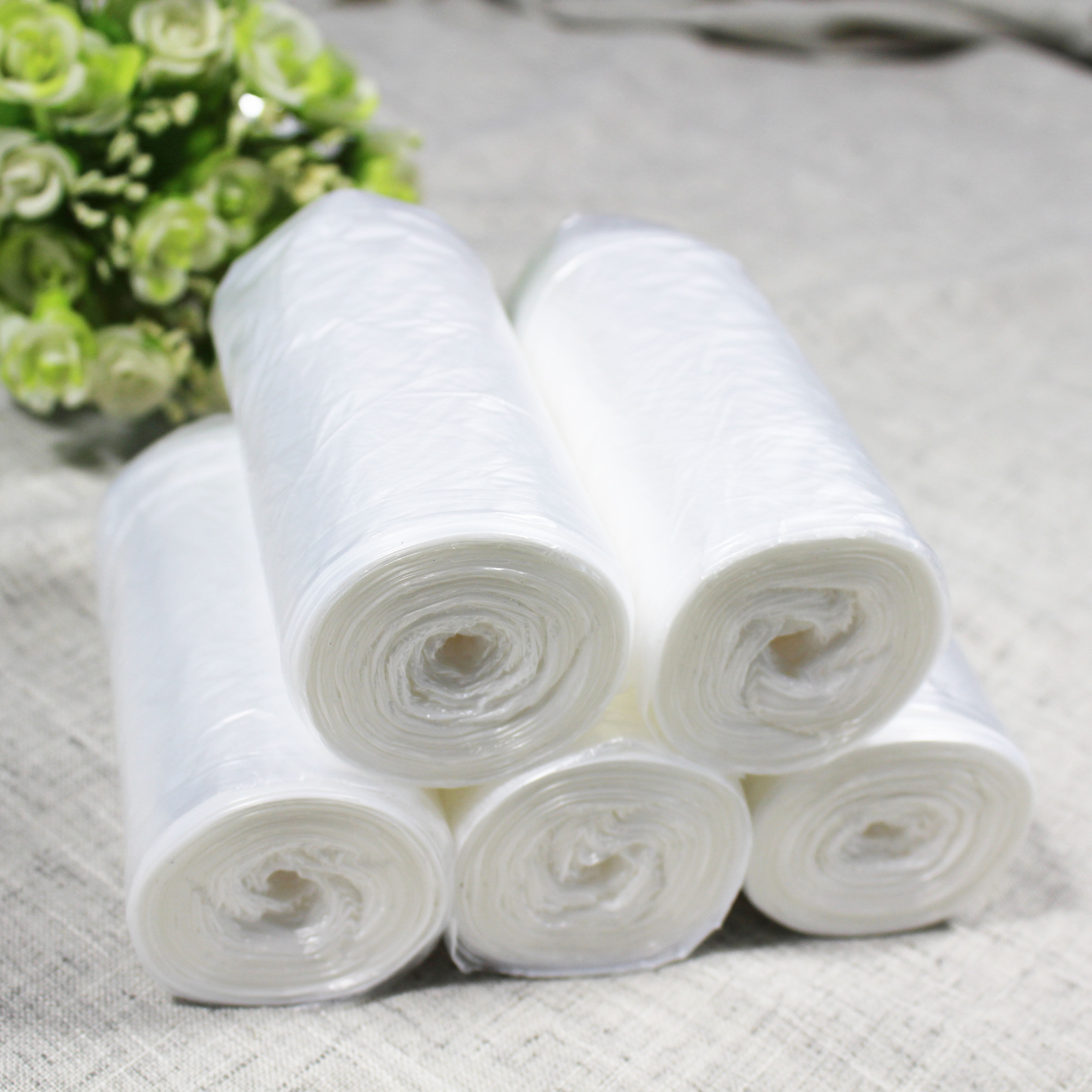 白色酒店垃圾袋中号小号用特办公室加厚家用透明垃圾袋