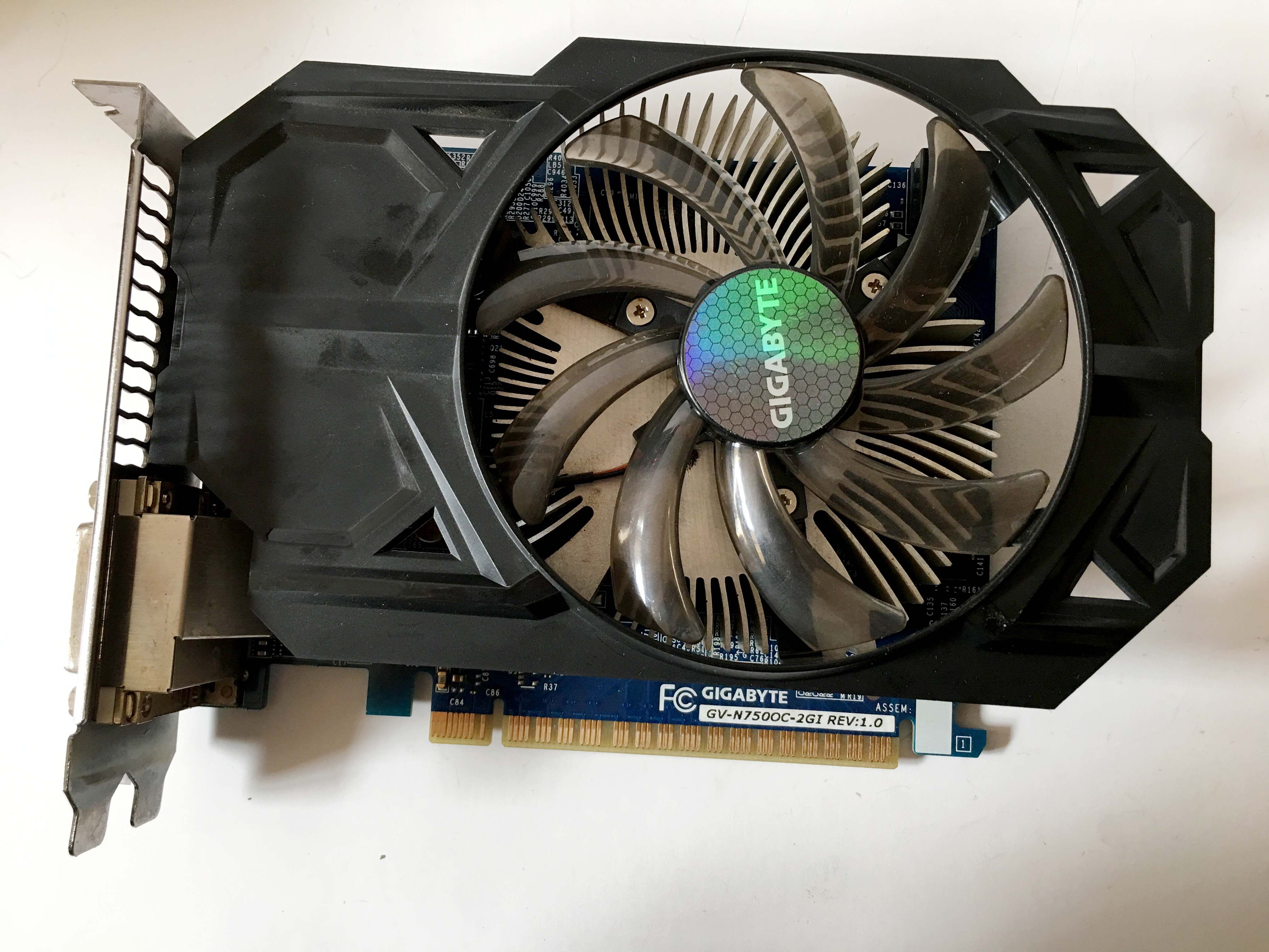 华硕品牌gtx750ti2ggd5可吃吃鸡游戏秒杀台式独立显卡