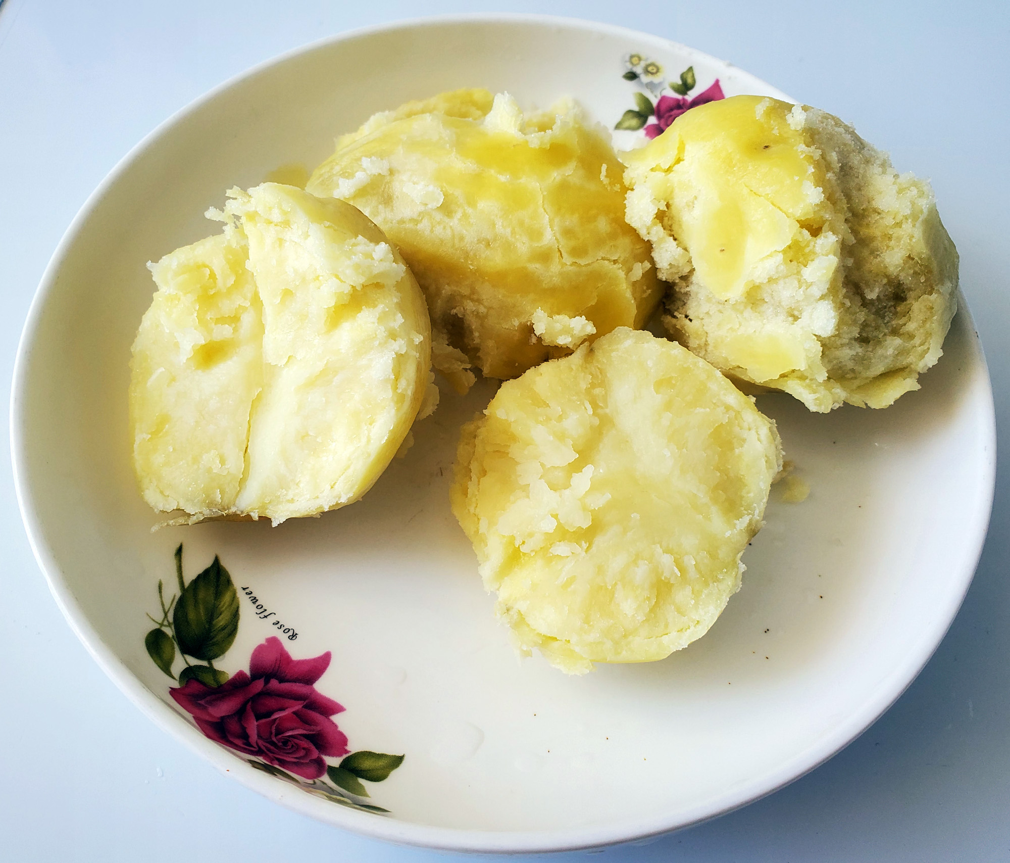 云南大关高寒山区生态新鲜应季开花洋芋土豆土豆