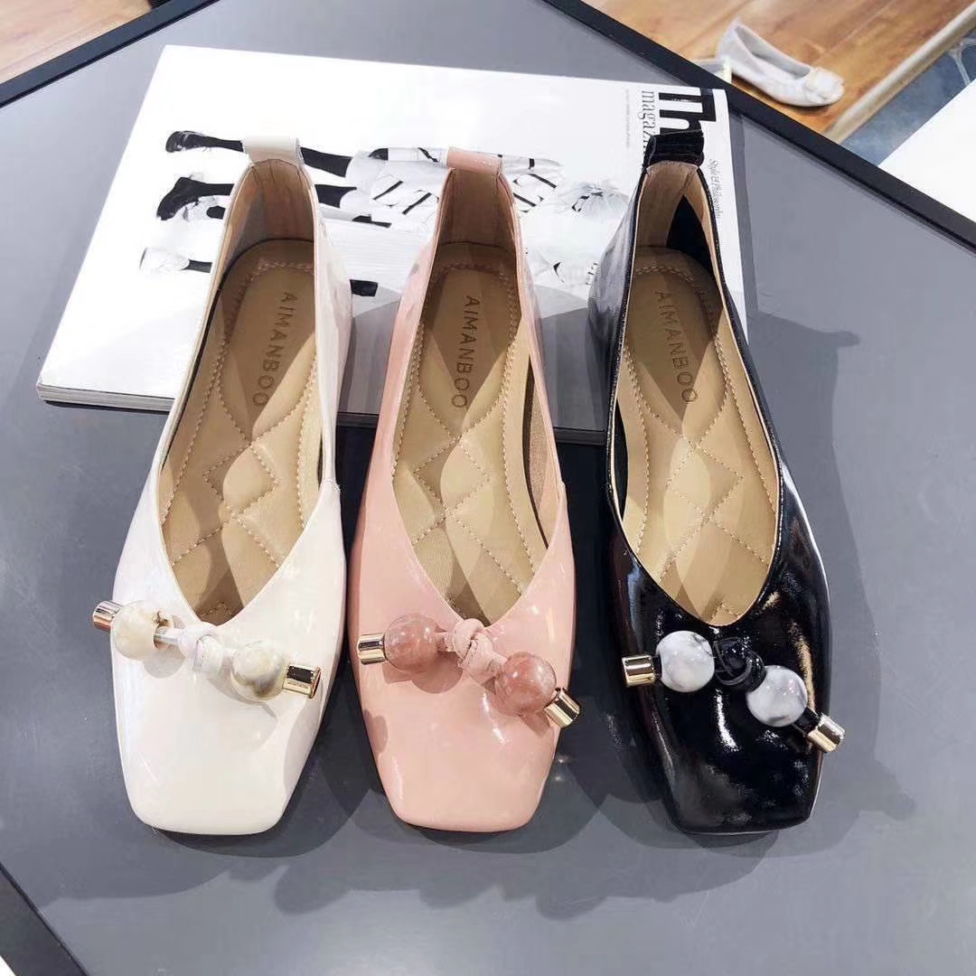 漫步佳人2021新款热卖浅口平底非常时尚女单流行单鞋