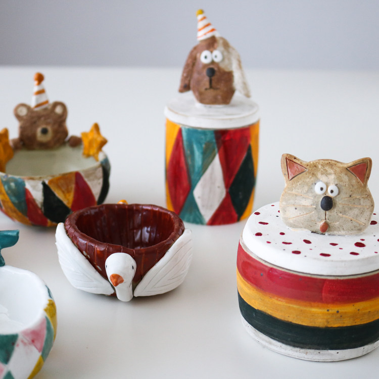 陶土w1962陶瓷手作设计师款手童话世界动物装饰摆件摆件