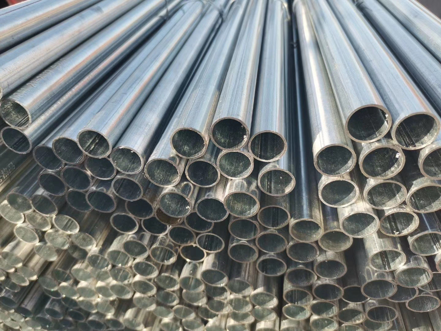 镀锌jdg电线50kbg金属穿线薄壁热镀电缆缆线电线管