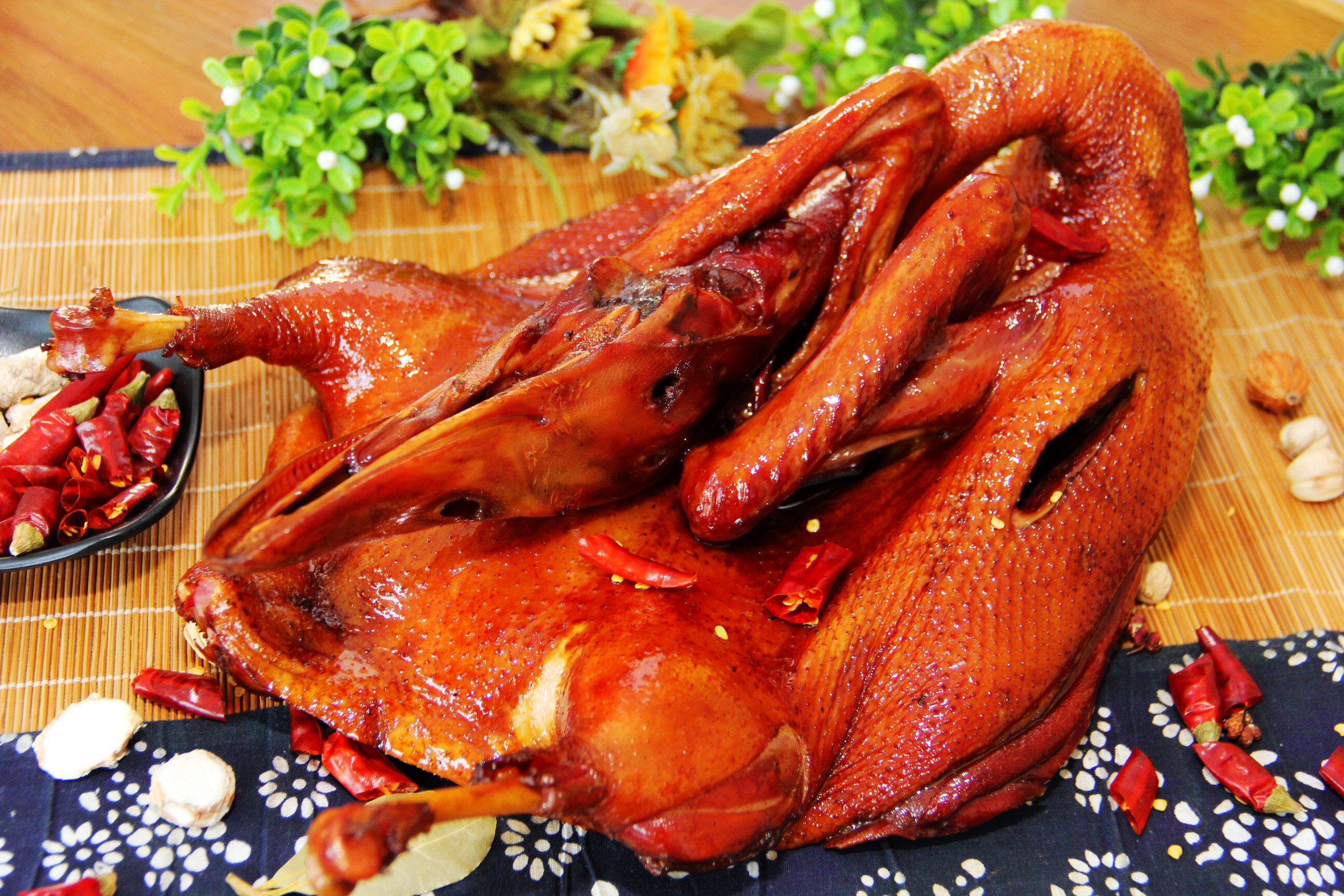 四川特产彭州九尺板鸭五香卤味鸭肉1000g零食鸭肉