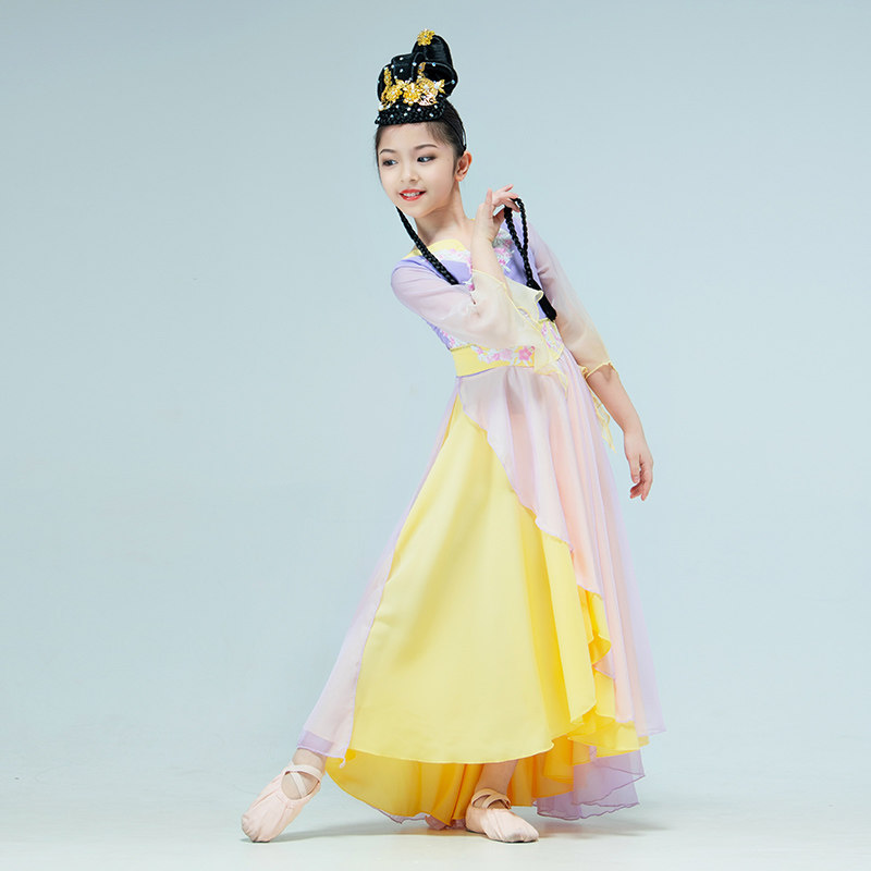 中国儿童舞蹈中国舞舞女汉唐古典演出服飘逸国风儿童演出服