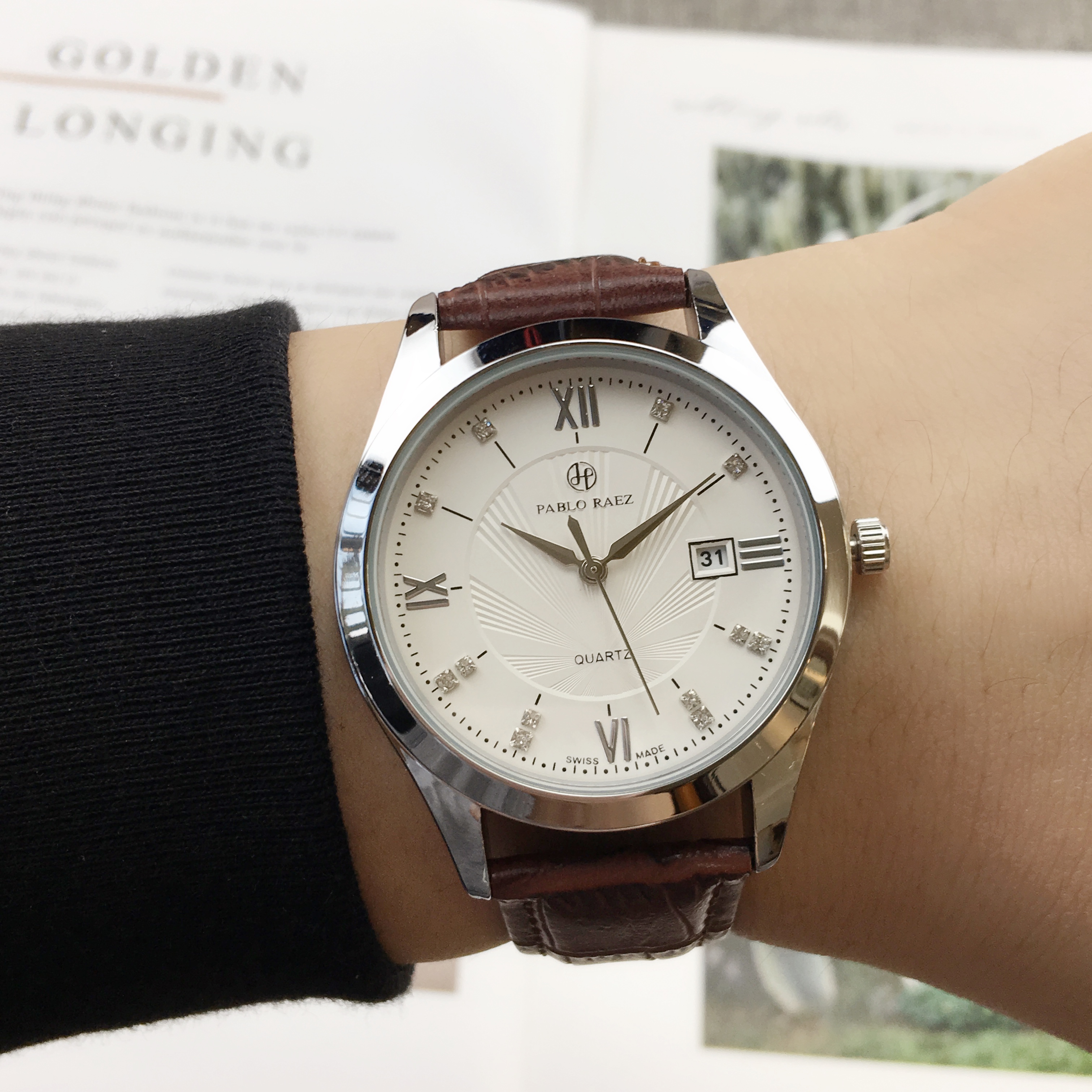 PABLO RAEZ棕色男士气质皮带腕表白面非机械表日历商务石英表包邮
