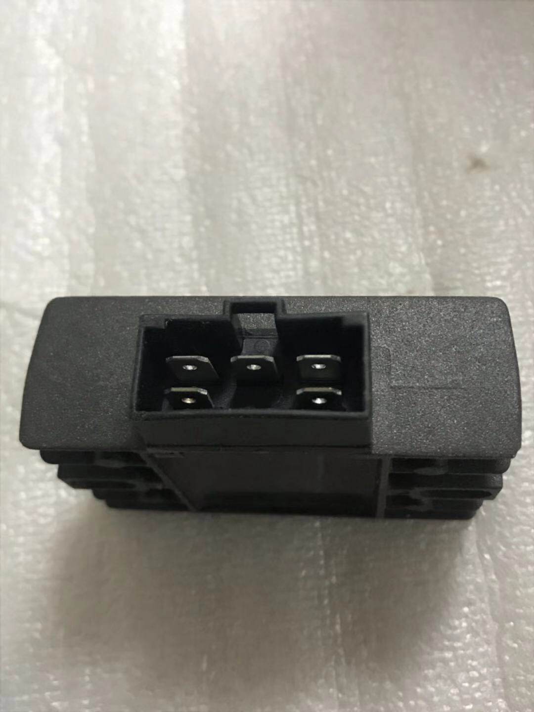 整流器适用五羊本田wh1251212a锋朗锐猛充电器原装正品其他摩托车用品
