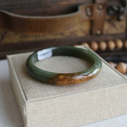 天然玉石保真和田玉河磨籽料带手镯证书圈口手镯