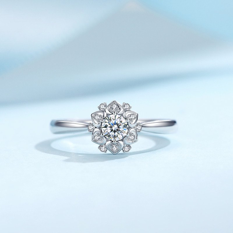 佐卡伊戒指钻戒求婚显钻款六爪女真花神钻石金钻石手饰