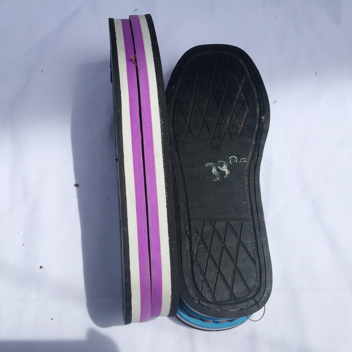 正宗轮胎底 勾毛线拖鞋底 防滑耐磨加厚轮胎鞋底 双针上线 包邮