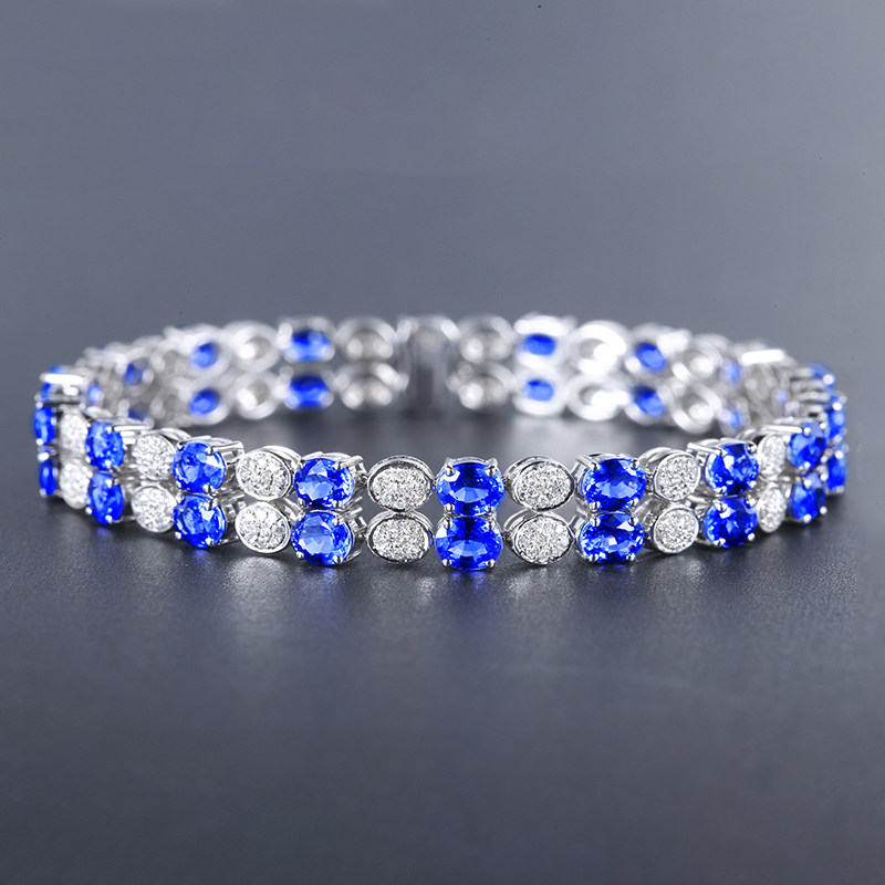 矢车菊蓝天然蓝宝石手链总计1306克拉18k金镶嵌镶嵌手饰