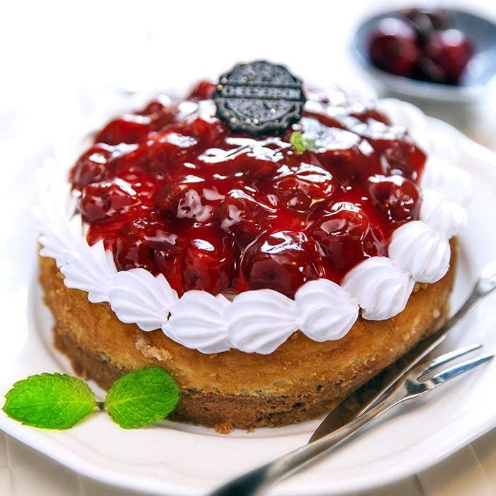 芝缦四季四季美美式樱桃乳酪生日网红蛋糕情人节新鲜蛋糕