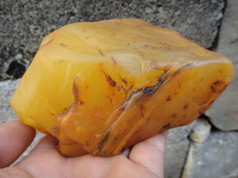 云南天然黄龙收藏精品雕刻毛料山流水珠宝裸石其他