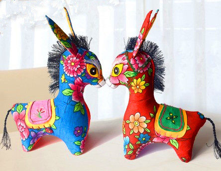 包邮庆阳香包刺绣手工布艺毛驴艺术装饰品民间摆件