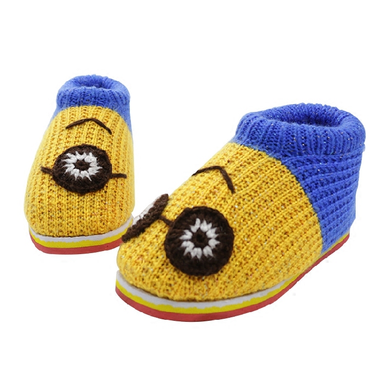 雅馨绣坊亮丝毛线儿童超萌小黄人diy手工编织居家棉拖