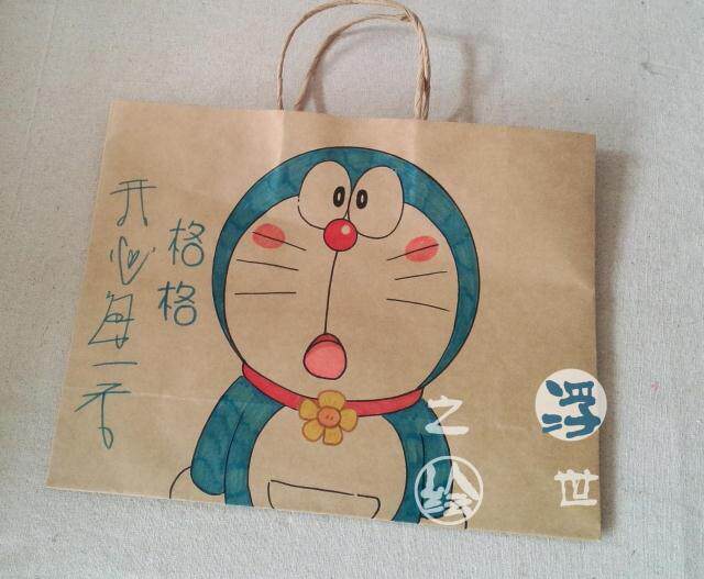 牛皮牛皮纸纸袋涂鸦机器猫萌萌哒可爱创意礼品袋礼品袋