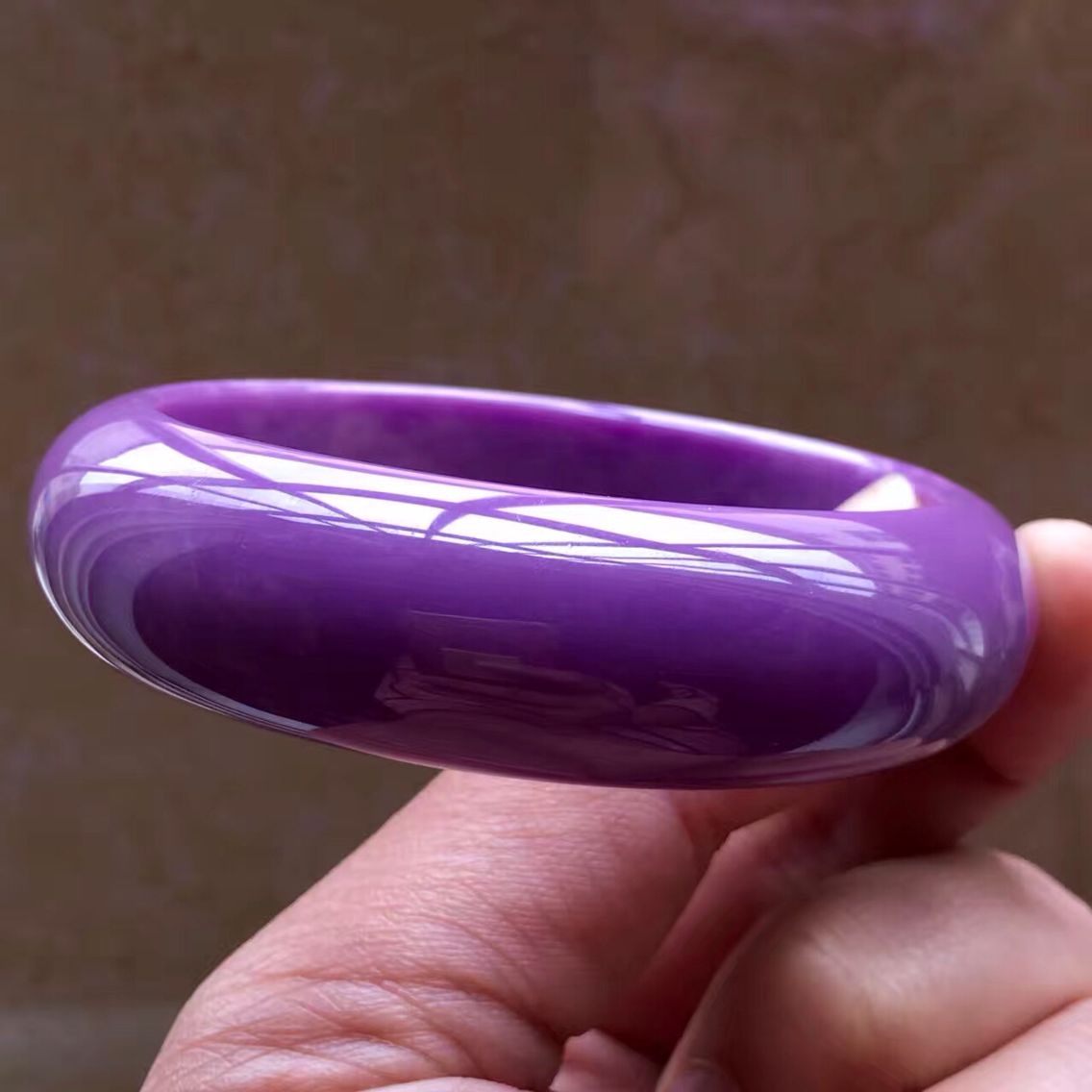 天然颜色规格紫色香芋浪漫亮丽鲜艳天然美手镯手镯