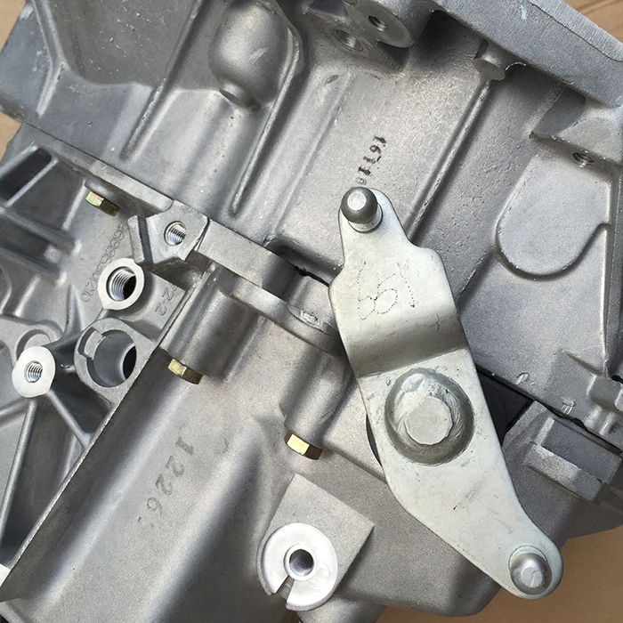 适配标致307世嘉c2爱丽舍风神s30手动变速箱总成变速箱