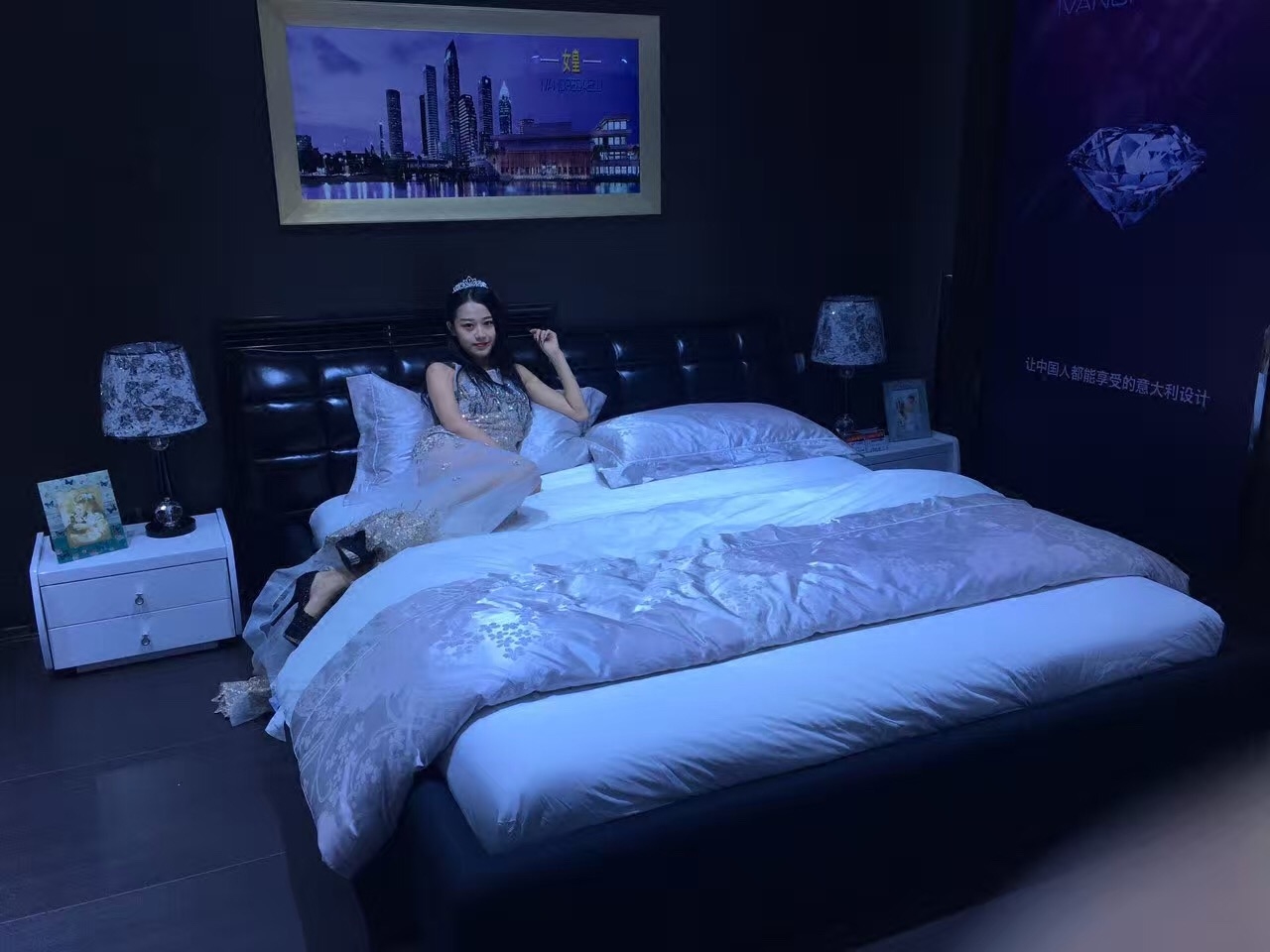 真皮cbd女皇nh5065白金bs5065大气时尚简约现代皮艺床