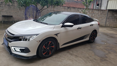 车顶全景包施工悬浮天窗贴纸改装贴膜思域十代改色膜