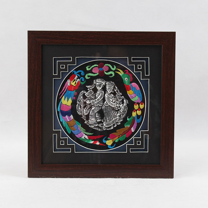 框画贵州地方特色苗族银饰家居挂饰装饰摆件玻璃其他装饰画