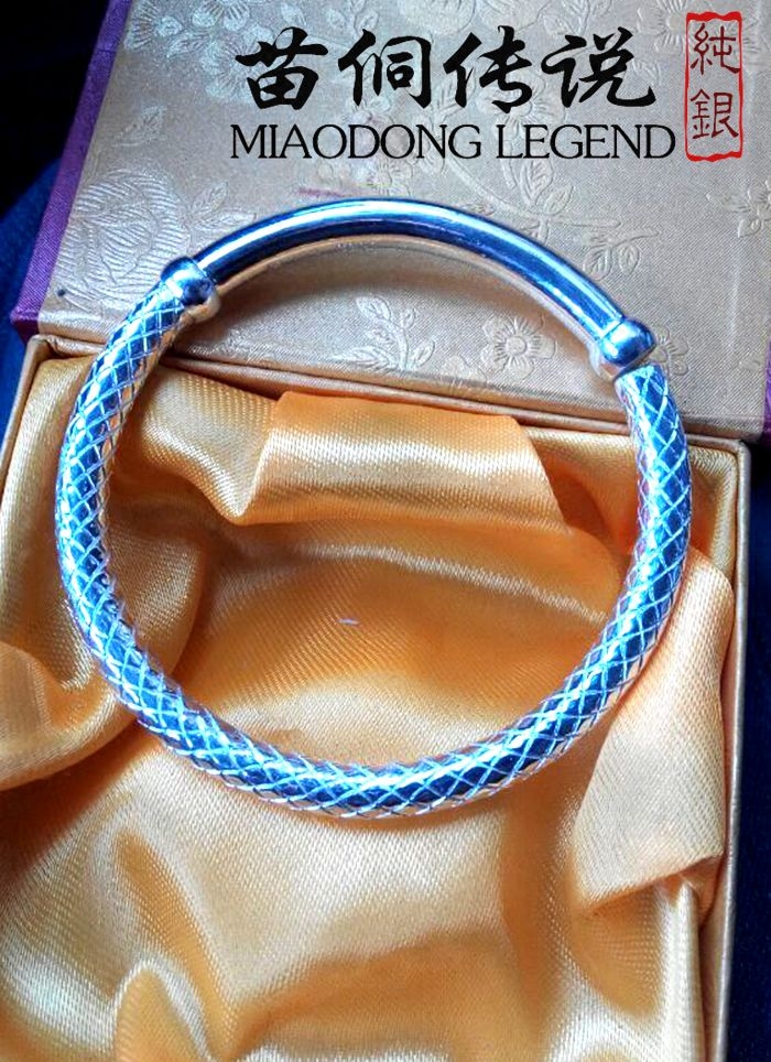 高端手工苗侗传说银饰纯银电视剧北上广不相信眼泪手镯
