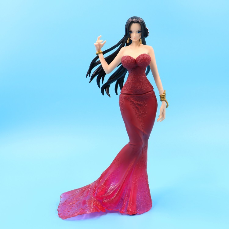 下载app                          海贼王 女帝 波雅汉库克 婚纱 花