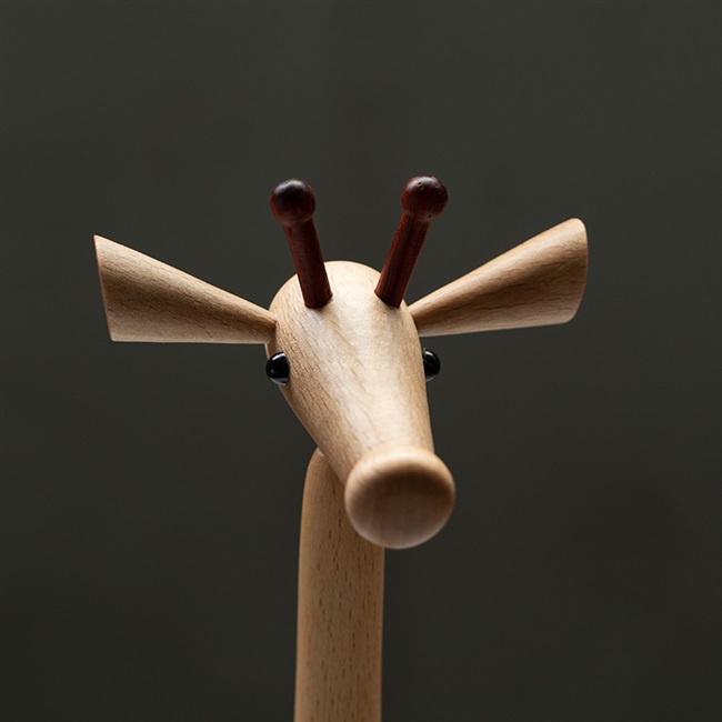 长颈鹿头部可转转动简约木质雕刻玩具木偶木玩摆件