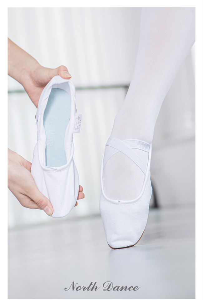 舞蹈鞋白色教师中国舞肚皮舞鞋广场民族帆布布带芭蕾舞鞋