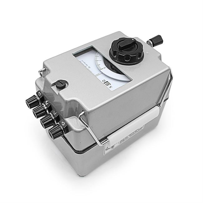 接地电阻金川南京zc8摇表手摇避雷针测试仪防雷电阻测试仪