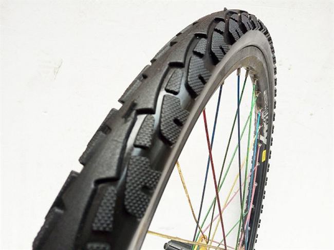 26寸防爆实心26x1381952125山地单车充气轮胎自行车外胎