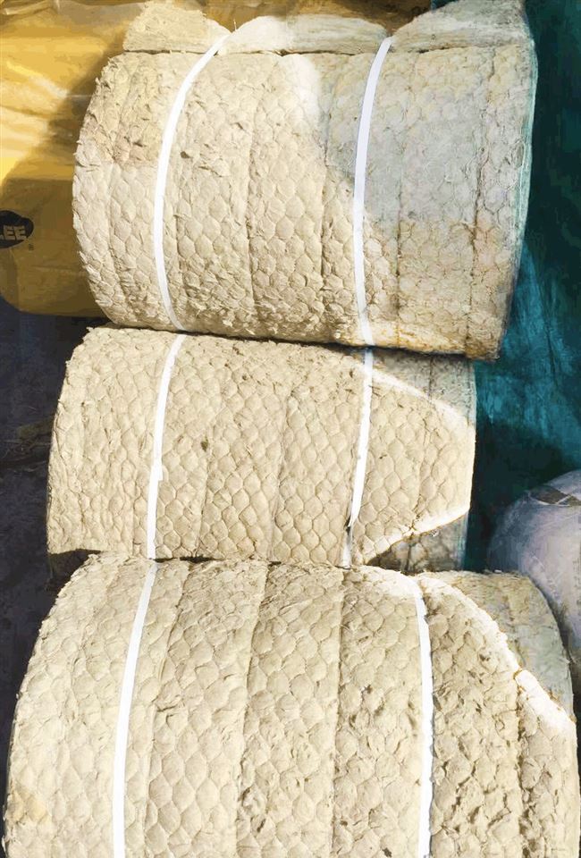 岩棉防火隔音彩钢石棉棉卷保温隔热耐高温隔音板隔音棉