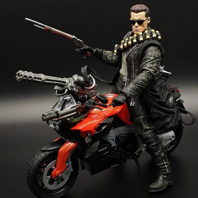 终结者手办t800未来战士阿诺可动人偶摩托车玩具潮玩盲盒