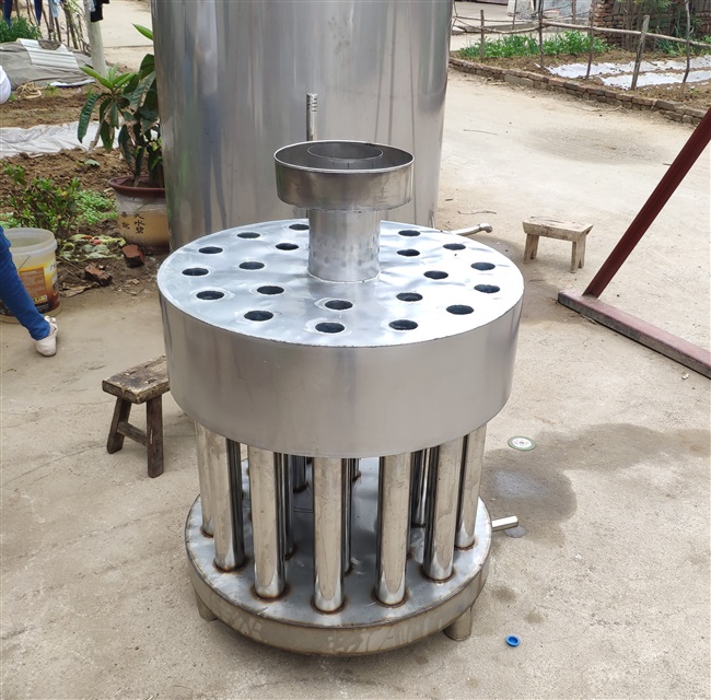 厂家直销不锈钢双层夹套冷却器冷凝器家用酿酒设备酿酒设备