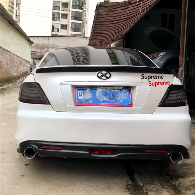 烤漆锐志适用于0609款丰田尾翼改装专用打孔顶翼尾翼