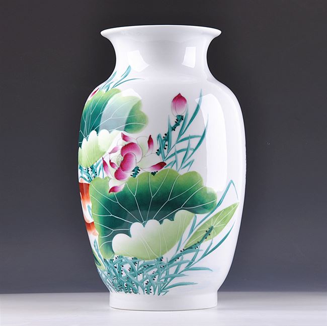 新款连年作品胡慧中陶瓷器花瓶台面面大师有余粉彩花瓶