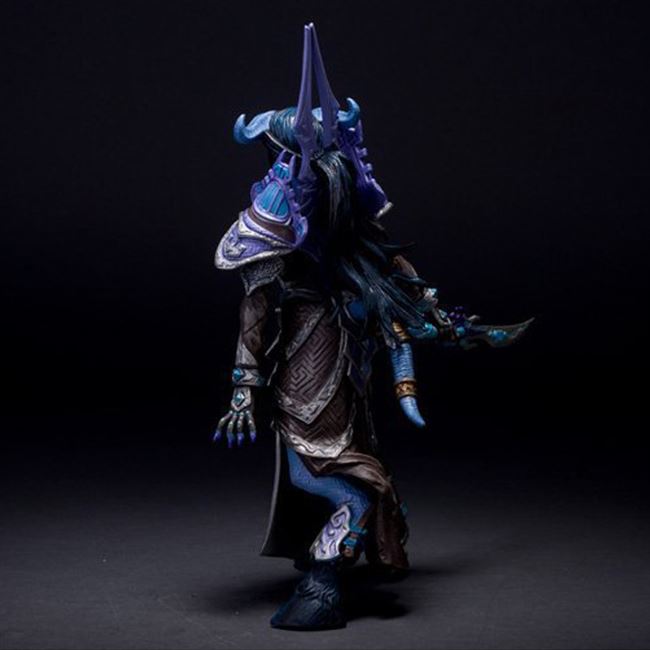 动漫周边魔兽世界德莱尼女法师手办t6套装潮玩盲盒