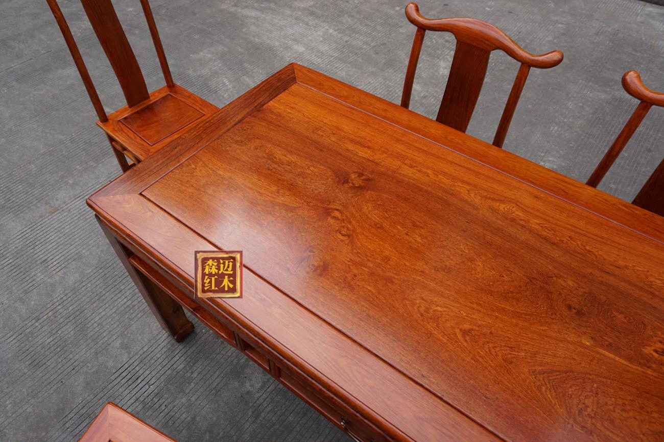 餐桌红木花梨实木缅甸大果紫檀加厚实木餐桌
