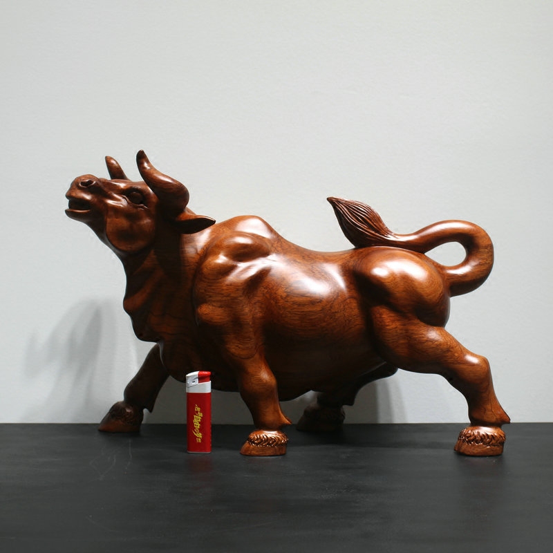 大汉九鼎牛气冲天木雕牛摆件拓荒牛巴西花梨木雕牛整木实木雕刻