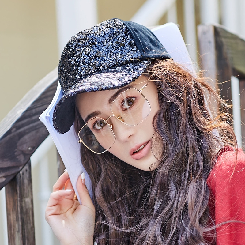 siggi帽子子女棒球帽韩版潮太阳帽亮片鸭舌帽出游时尚运动帽子