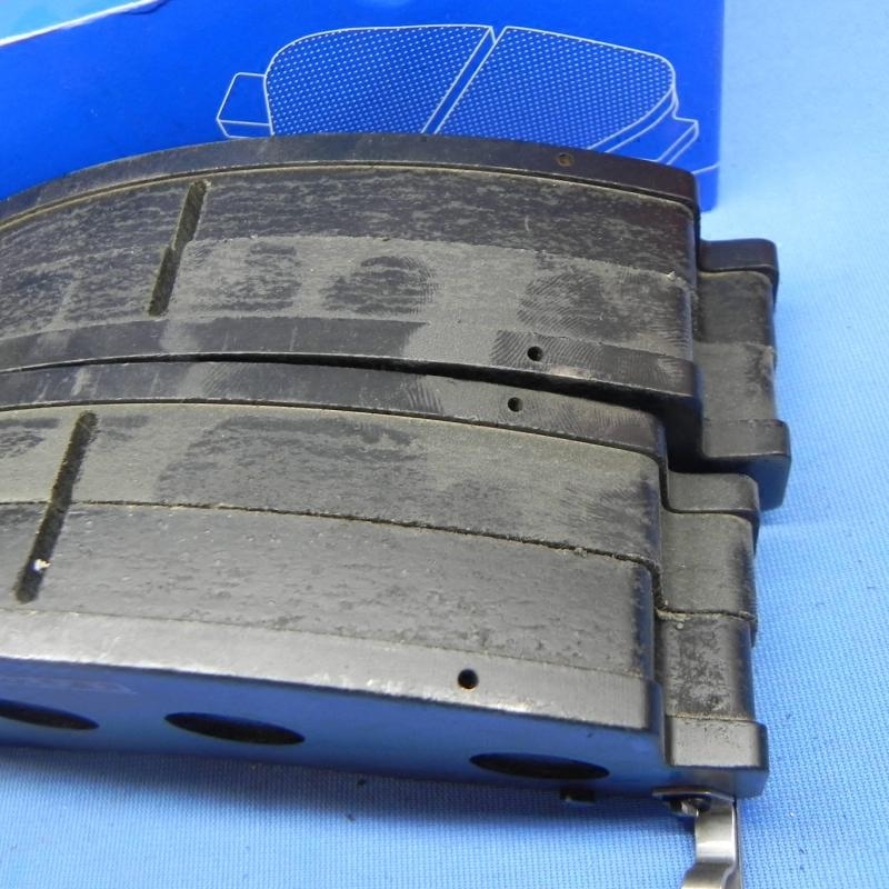 akebono阿基波罗制动适用于丰田中巴斯达考斯斯特陶瓷刹车片