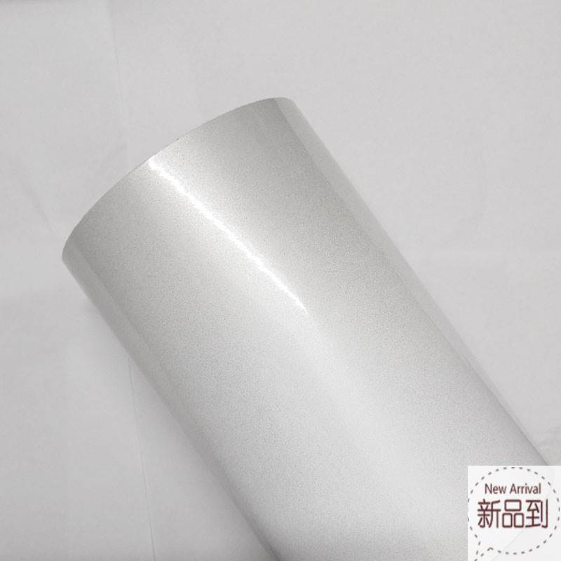 汽车装饰个性光装银白色反改车身划痕遮挡贴纸车漆汽车装饰贴