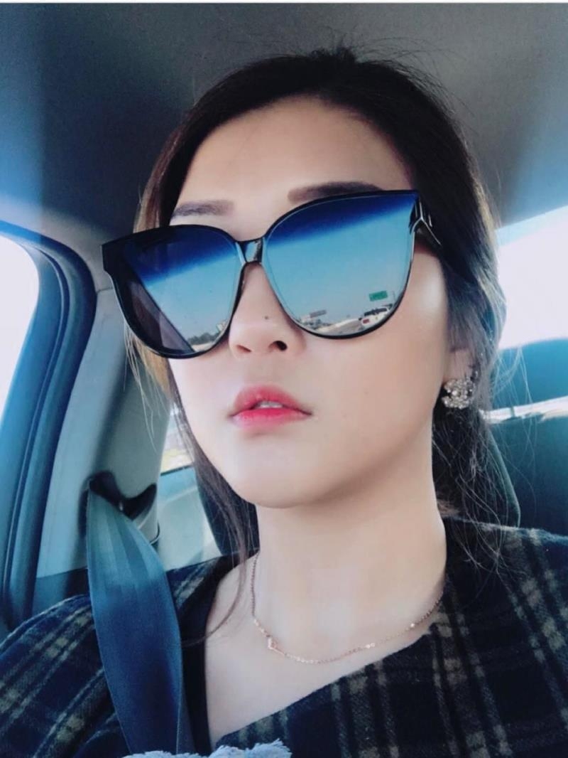 周扬同款白色墨镜女潮圆脸大脸韩国网红明星太阳眼镜