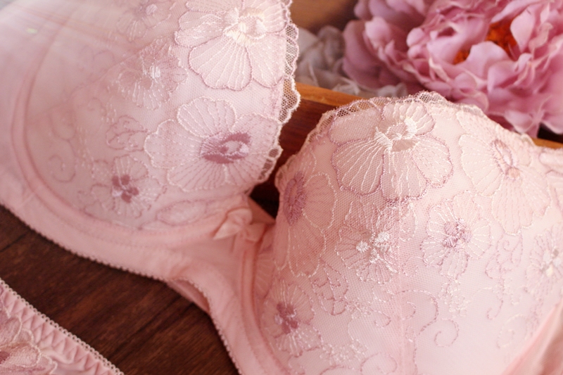 薄款漂亮大码刺绣可爱少女小清新内衣碎花文胸文胸套装