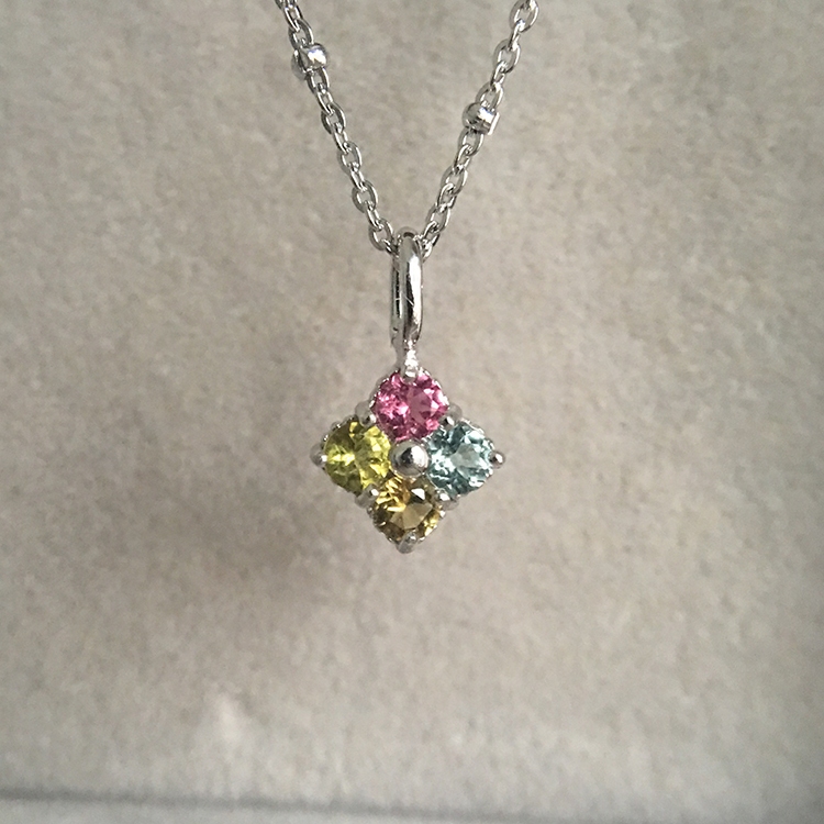 彩虹幸运草 天然糖果碧玺 四叶草造型 S925纯银镀白金项链