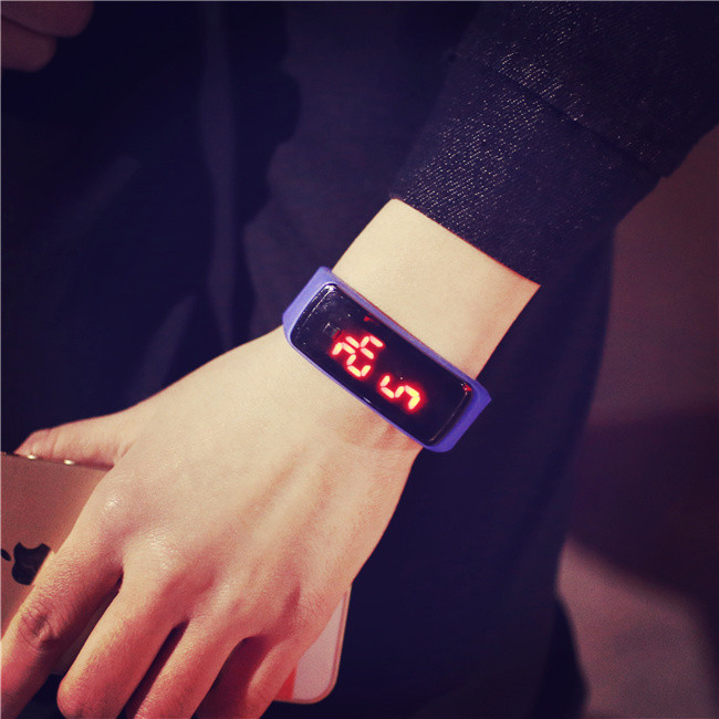 粉红豹同款手环麻辣变形计崔天琪王洋时尚手表女学生韩版简约led_不