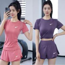 Professional fitness yoga running set, quick drying and breathable for women