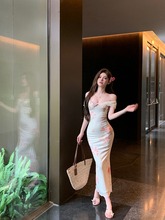 Yu Jie Feng One Shoulder Mesh Flower Dress