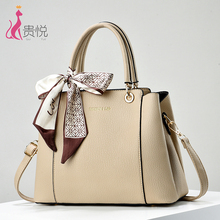 Delicate and high-end leather material, exquisite women's handbag