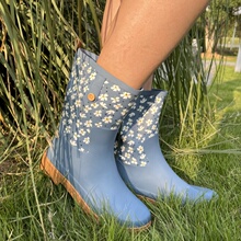 Women's summer free shipping rain shoes, water shoes, Korean fashion cute floral anti slip rubber rain boots, rubber shoes, playful